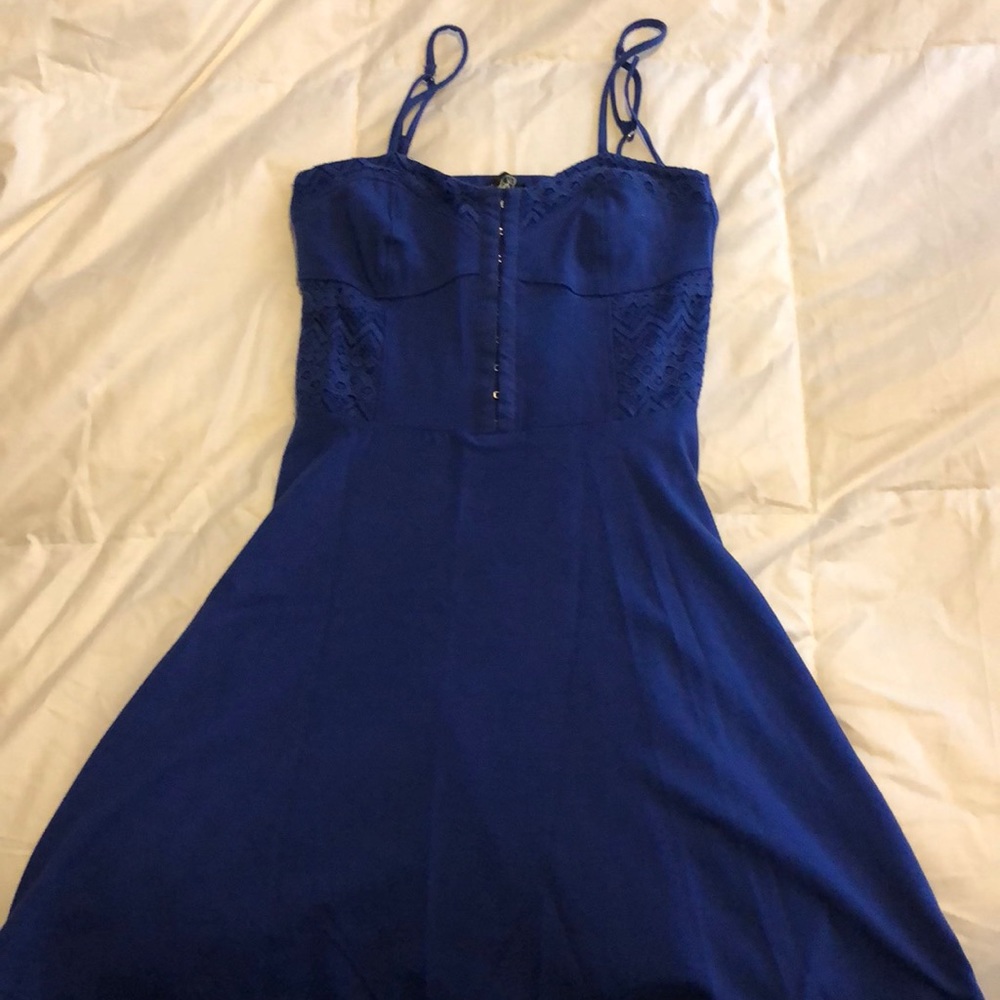 Skater dress w/ lace side detailing